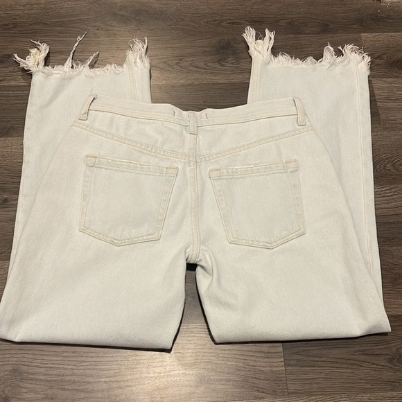 Jeans - Picture 4 of 4